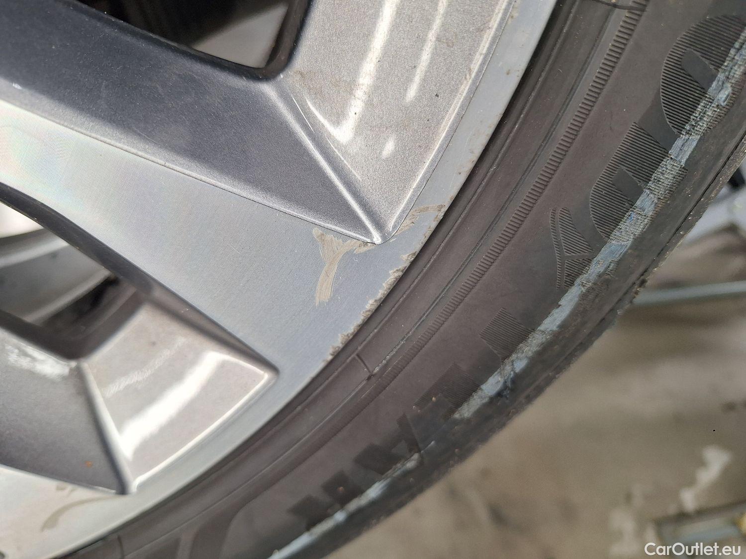  Mercedes  V-Klasse Mercedes, V-Class FL'19, Mercedes-Benz  V 220 d L2 9G-TRONIC Avantg #6