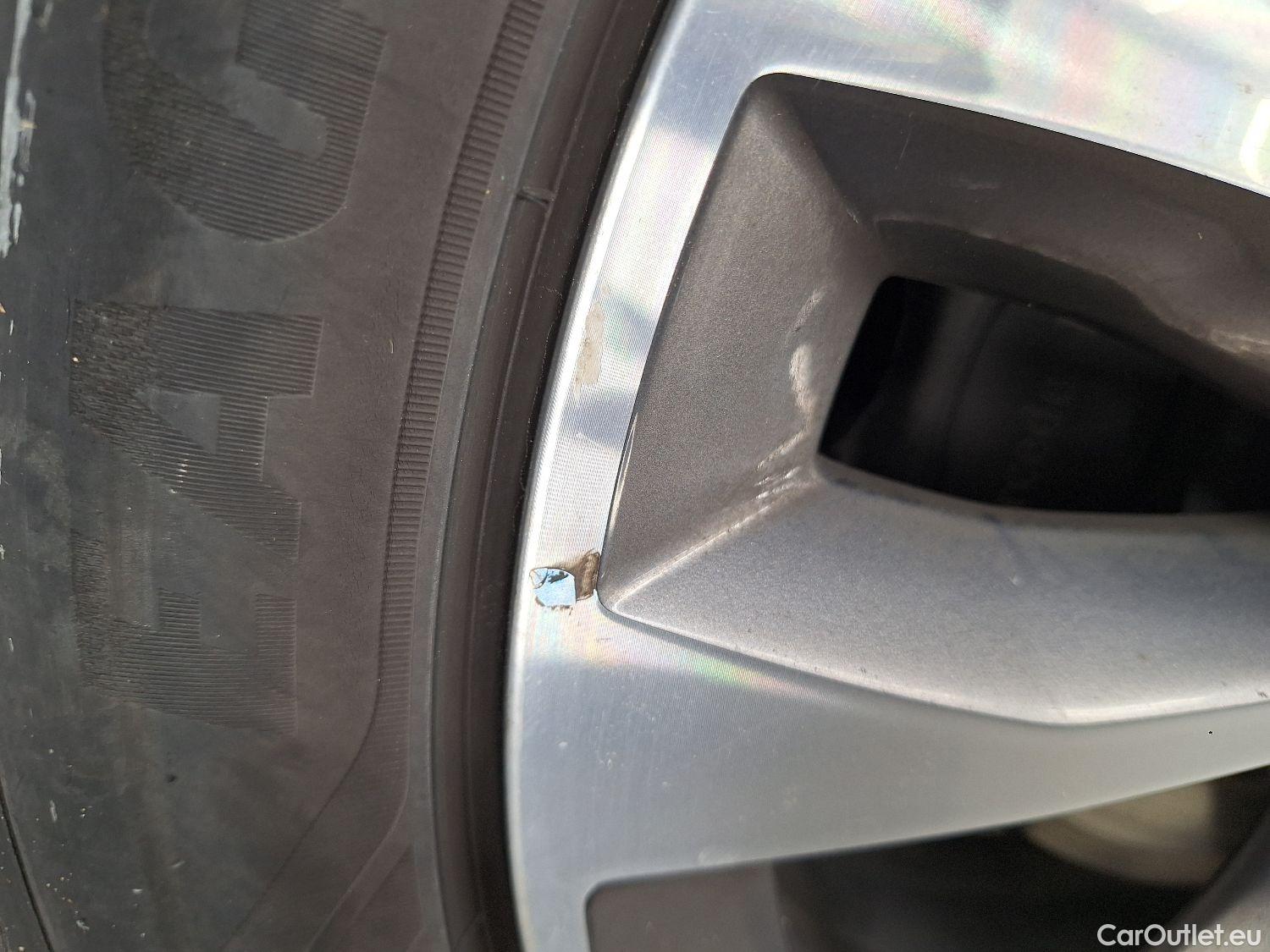  Mercedes  V-Klasse Mercedes, V-Class FL'19, Mercedes-Benz  V 220 d L2 9G-TRONIC Avantg #7