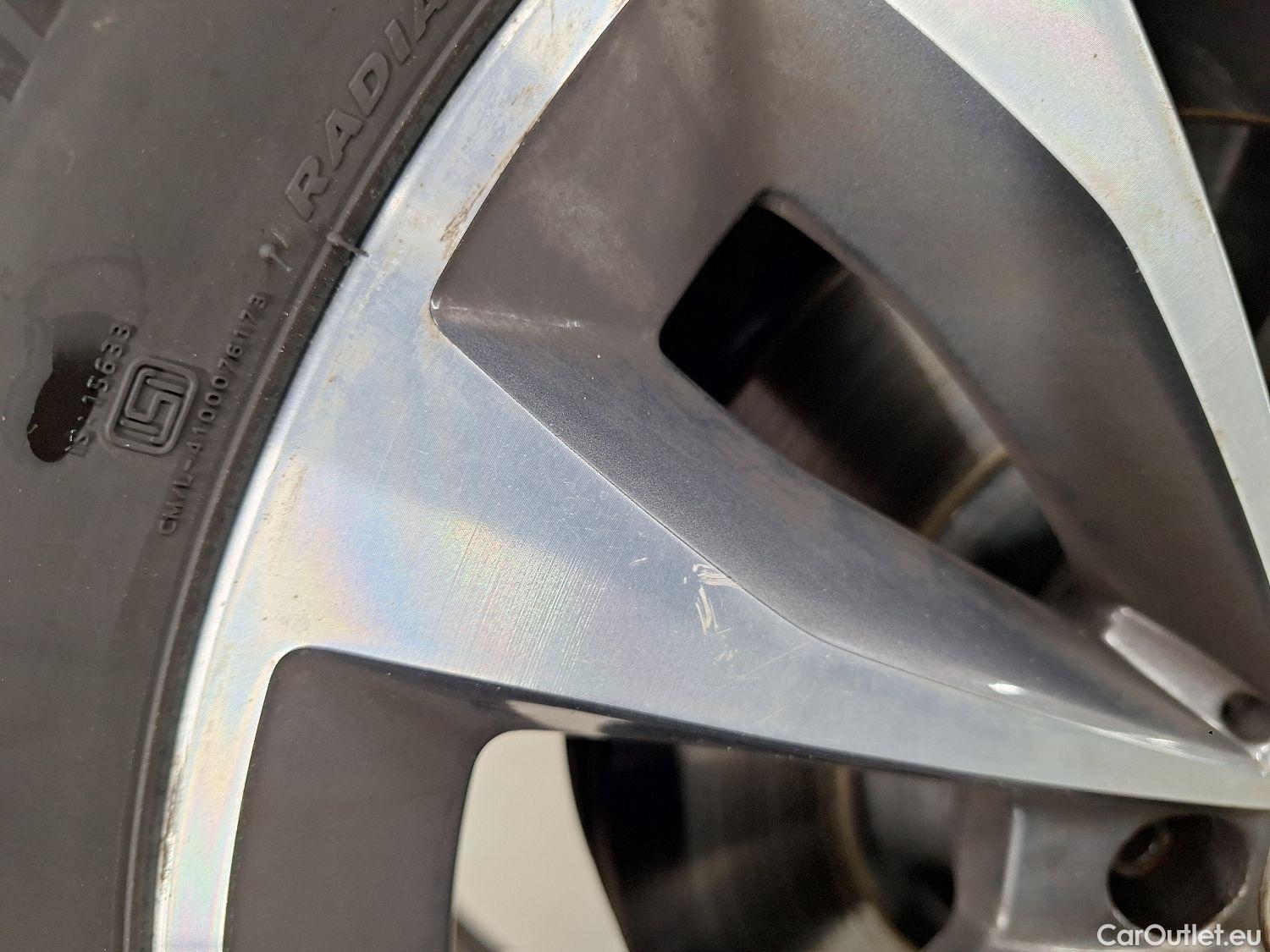  Mercedes  V-Klasse Mercedes, V-Class FL'19, Mercedes-Benz  V 220 d L2 9G-TRONIC Avantg #14