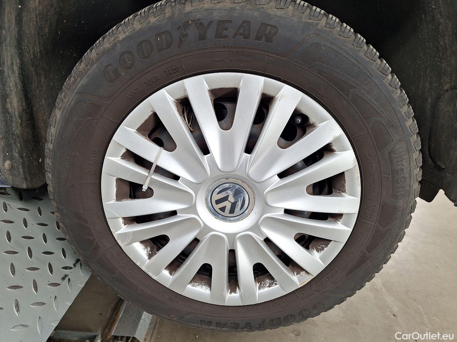  Volkswagen  Caddy VW,  '15, Volkswagen  1.4 TGi 81kW BMT Family 5d #1