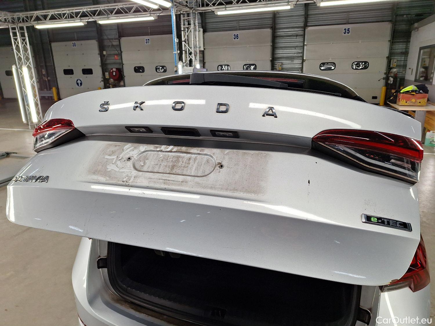  Skoda  Octavia Skoda,  Combi '20, Skoda  Combi 1.0 TSI eTec 81kW DSG7 Ambitio #23