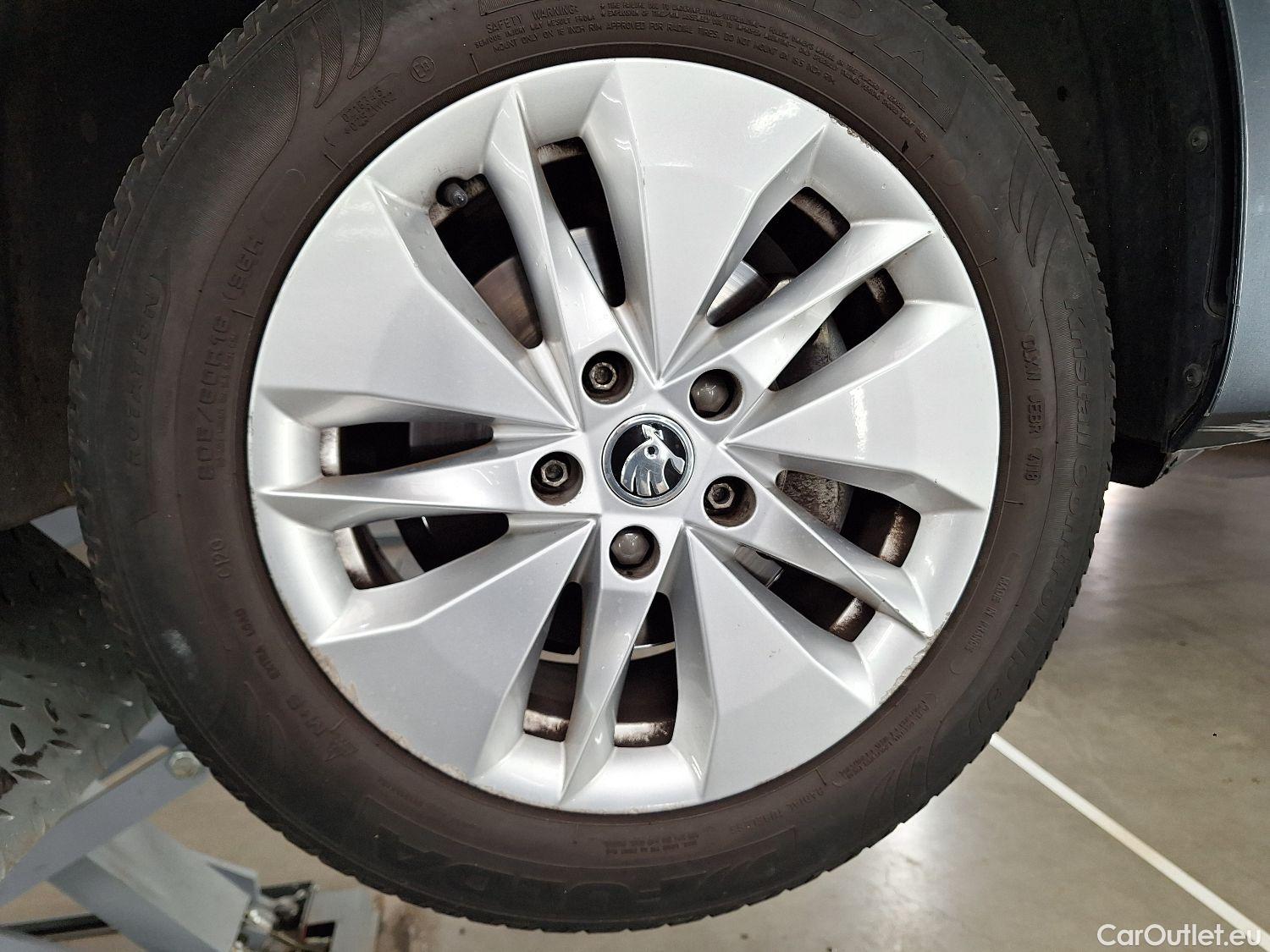  Skoda  Octavia Skoda,  Combi '20, Skoda  Combi 2.0 CRTDI 110kW DSG7 Ambition  #3