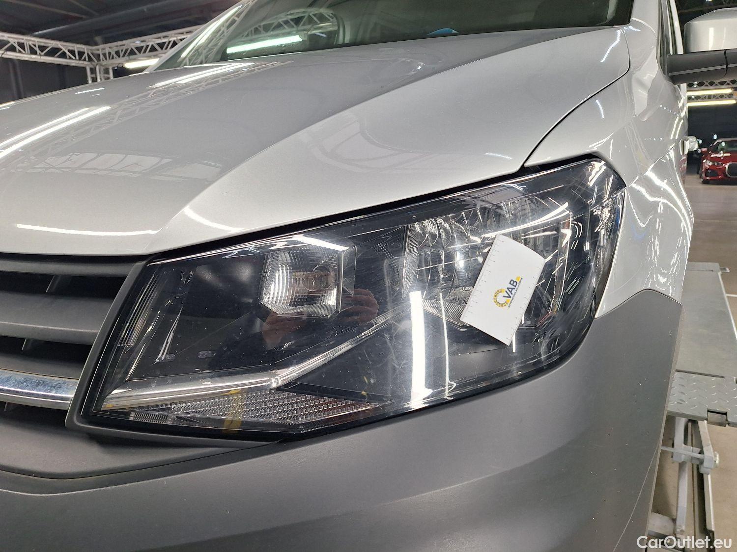  Volkswagen  Caddy VW, _ '15, Volkswagen  CRTDi 2.0 110kW SCR BMT Trendline DC #76