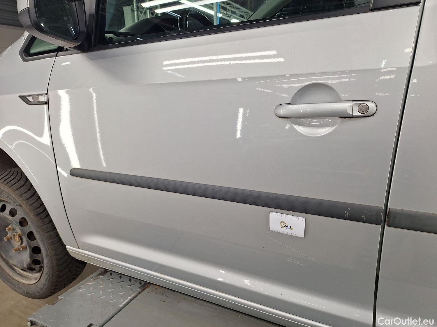  Volkswagen  Caddy VW, _ '15, Volkswagen  CRTDi 2.0 110kW SCR BMT Trendline DC #35