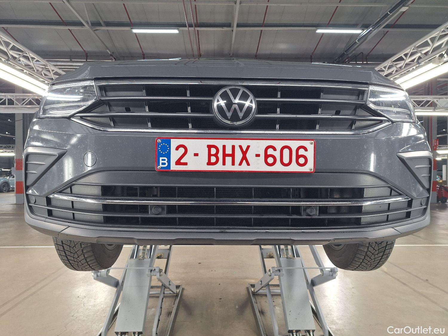  Volkswagen  Tiguan VW,  FL'20, Volkswagen  2.0 TDI 90kW Active 5d #1