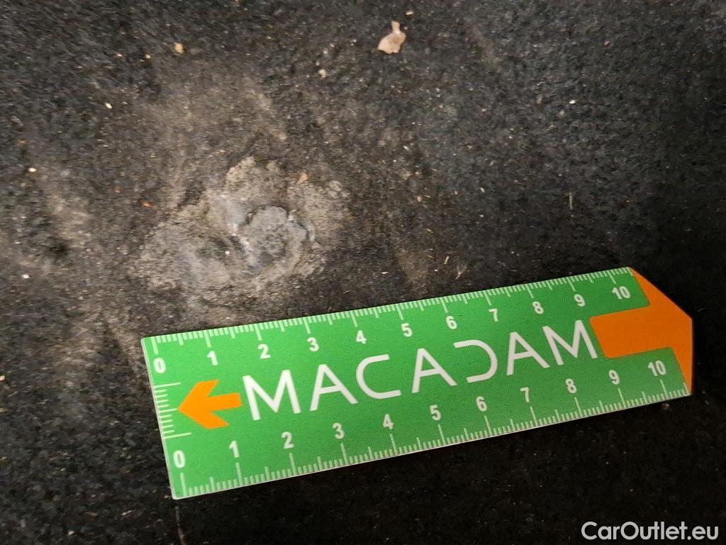  Hyundai  Bayon  / 2021 / 5P / SUV 1.0 T-GDI 100 HYBRID 48V INITIA / TRANSFO VP/VF
 #8