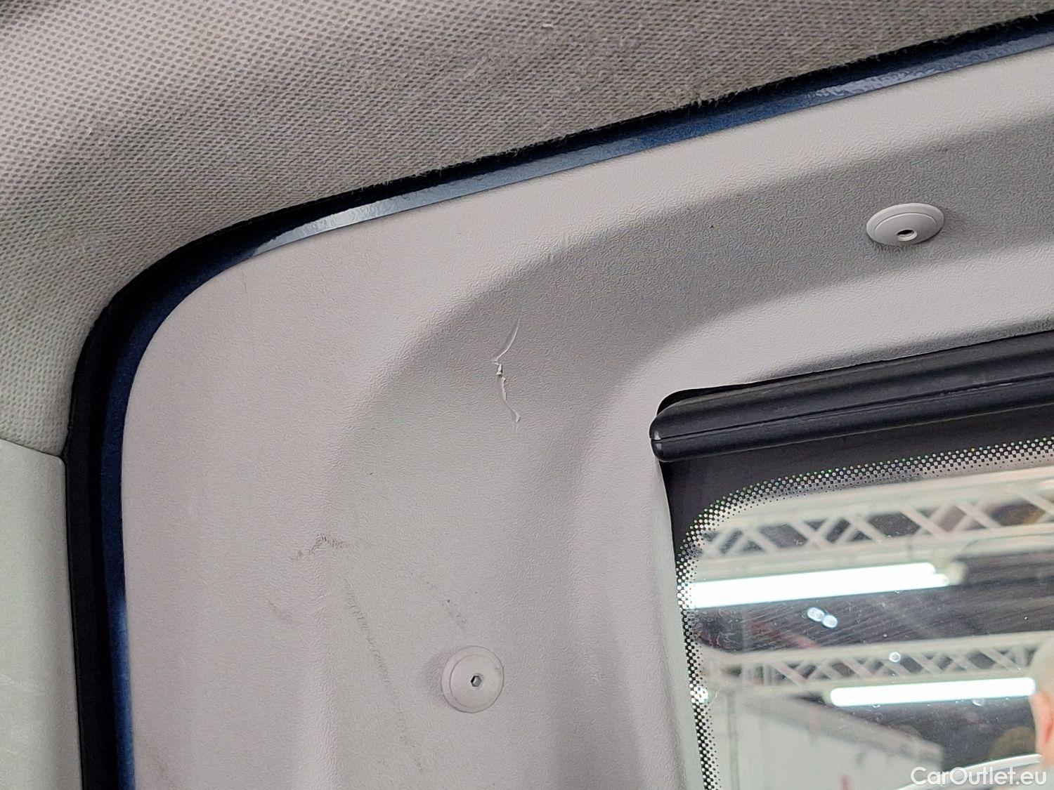  Volkswagen  Caddy VW,  '15, Volkswagen  1.4 TGi 81kW BMT Family 5d #58