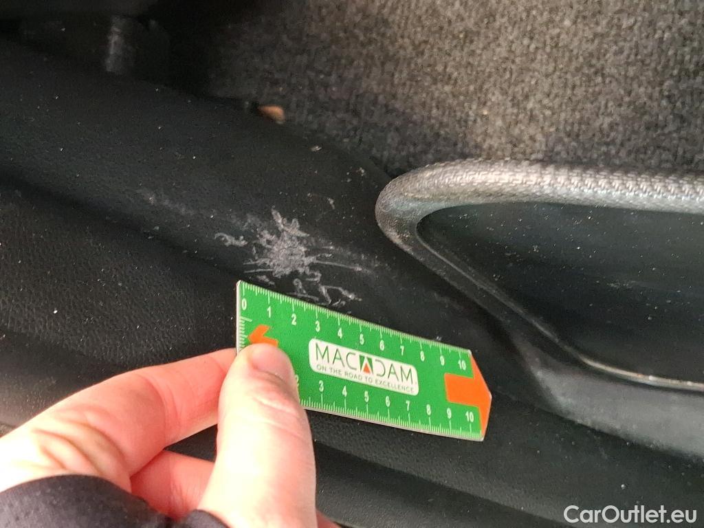  Hyundai  i20  Intuitive 1.2 85CV BVM5 E6 / TRANSFO VP/VF #17