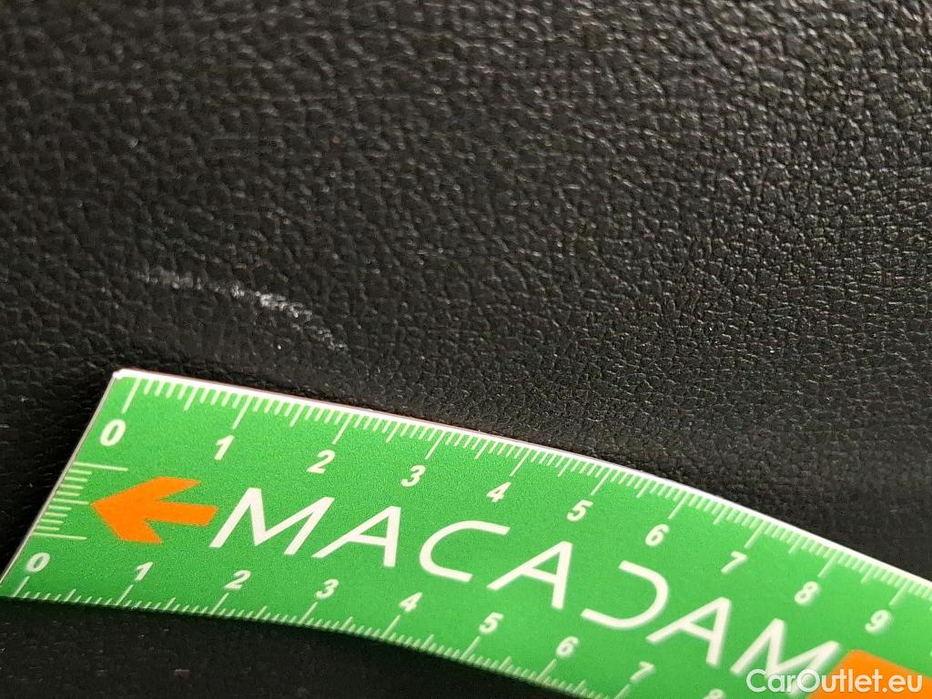  Hyundai  Bayon  / 2021 / 5P / SUV 1.0 T-GDI 100 HYBRID 48V INITIA / TRANSFO VP/VF
 #11