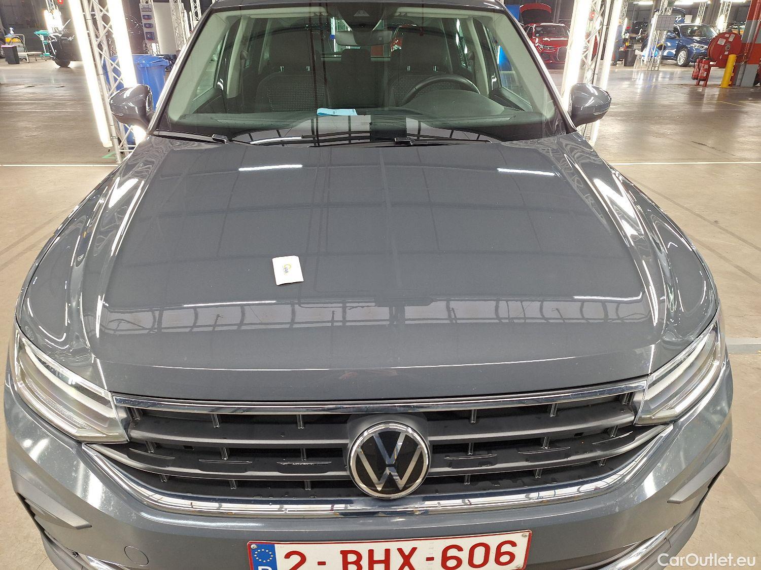 Volkswagen  Tiguan VW,  FL'20, Volkswagen  2.0 TDI 90kW Active 5d #34