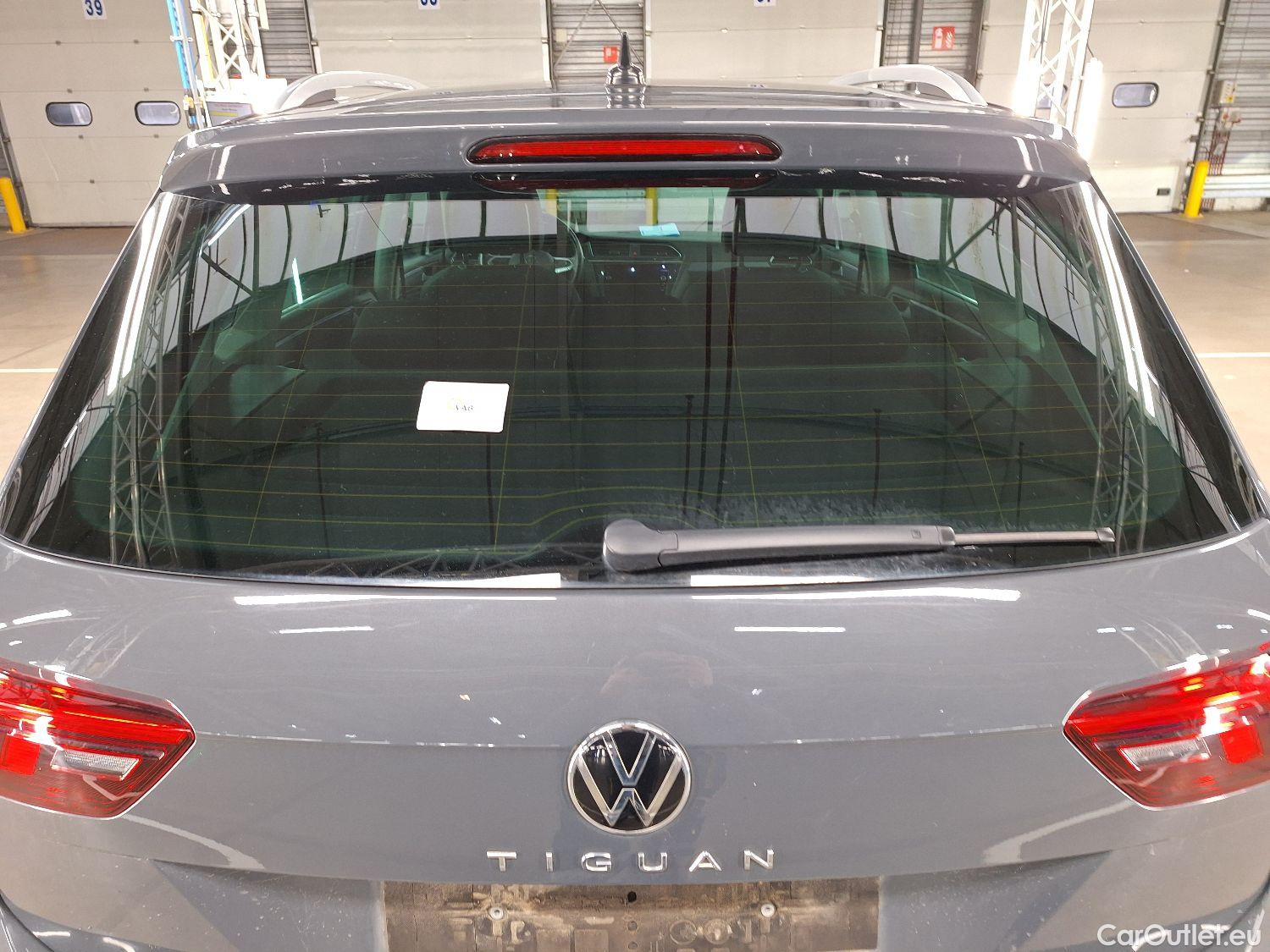  Volkswagen  Tiguan VW,  FL'20, Volkswagen  2.0 TDI 90kW Active 5d #32