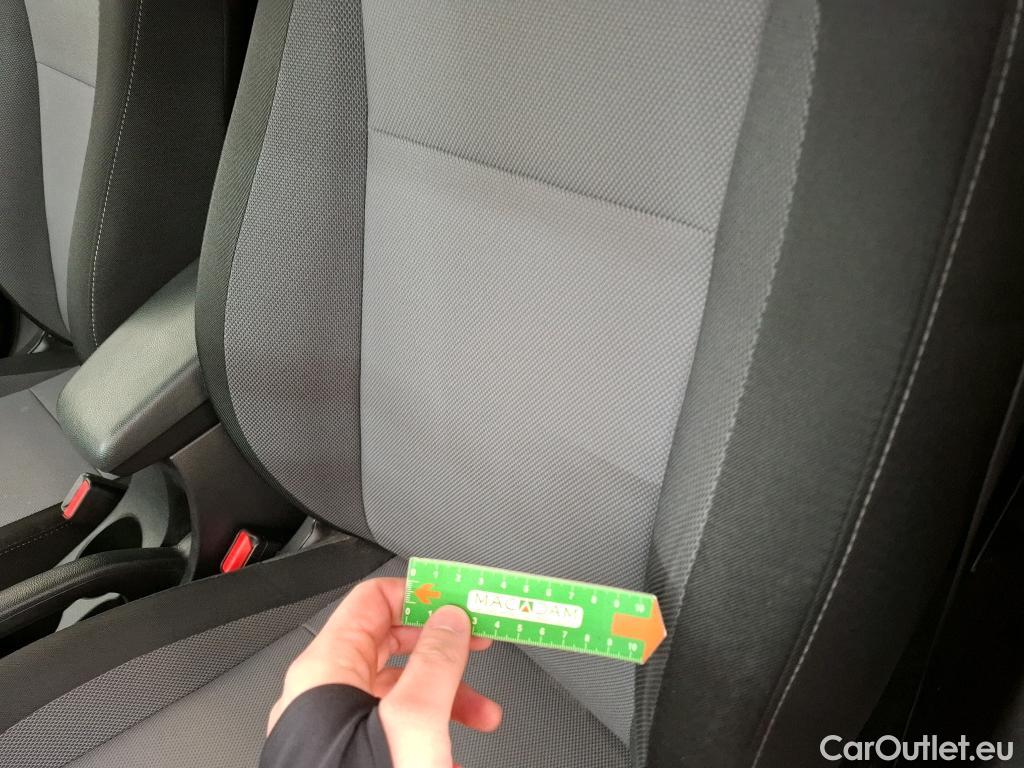  Hyundai  i20  Intuitive 1.2 85CV BVM5 E6 / TRANSFO VP/VF #20