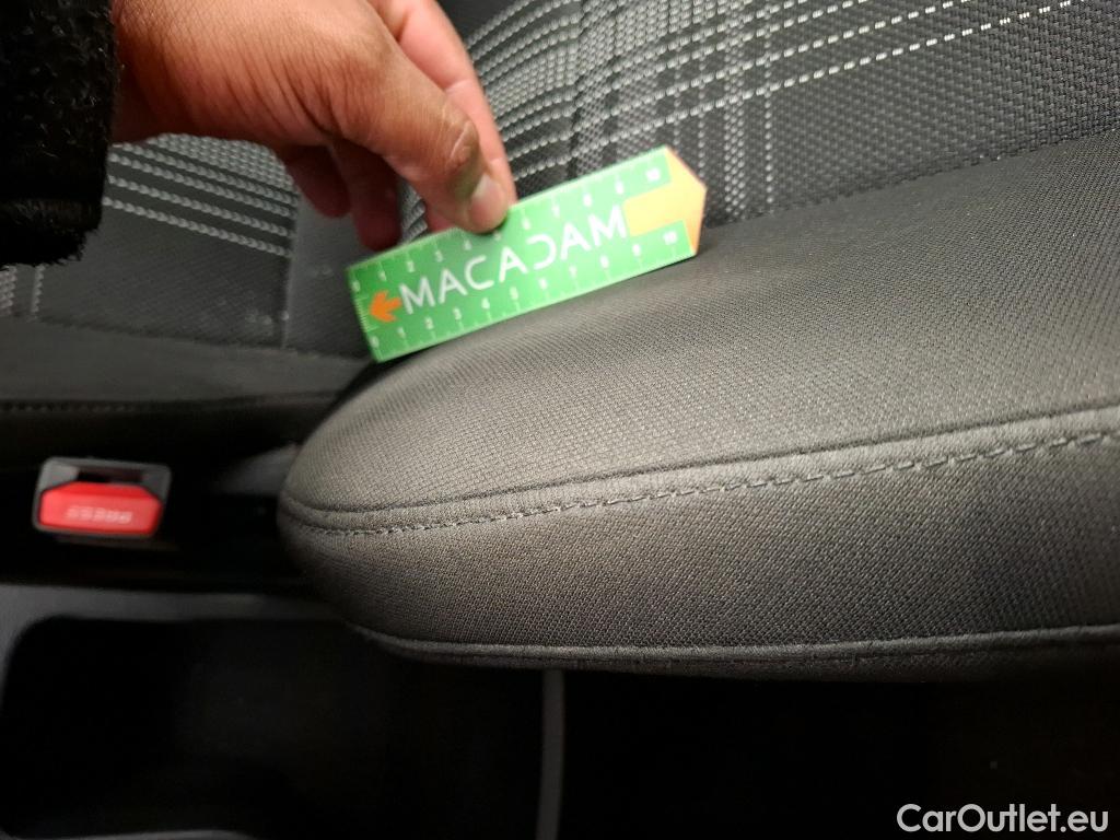  Hyundai  Bayon  / 2021 / 5P / SUV 1.0 T-GDI 100 HYBRID 48V INITIA / TRANSFO VP/VF
 #19