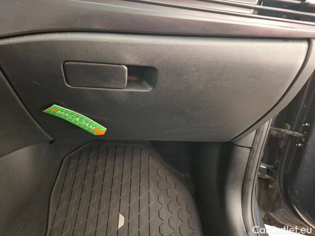  Hyundai  Bayon  / 2021 / 5P / SUV 1.0 T-GDI 100 HYBRID 48V INITIA / TRANSFO VP/VF
 #10