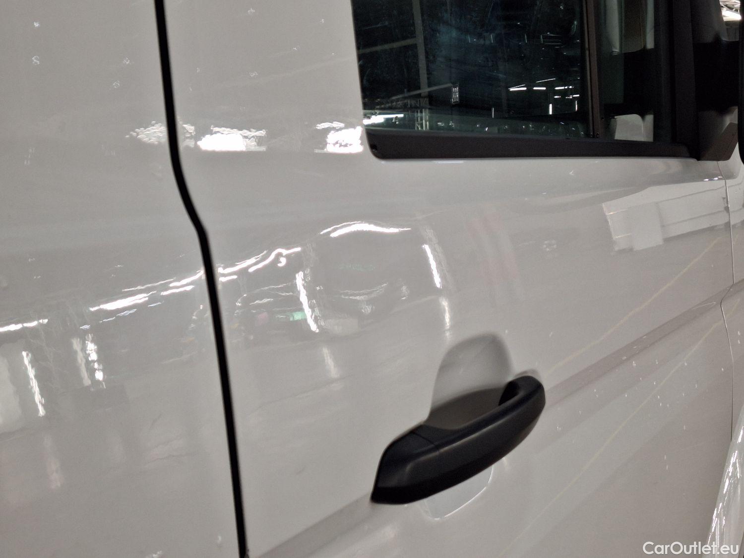  Volkswagen  Crafter VW, _ '17, Volkswagen  35 2.0TDI 103/140 L3H3 4d #8