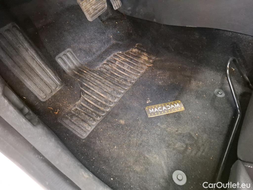  Renault  Clio  IV Business 1.5 dCi 90CV BVA6 E6 / TRANSFO VP/VF #38