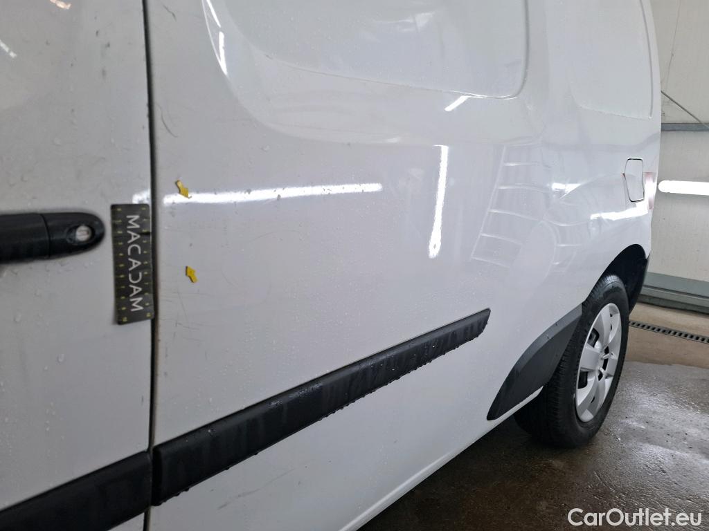  Renault  Kangoo  Express Maxi Extra (Série Spéciale) 1.5 dCi 110CV BVM6 E6 #17