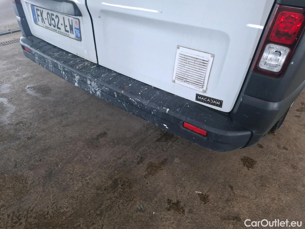  Renault  Trafic RENAULT  / 2019 / 4P / Fourgon tole FG GCF L1H1 1000 dCi 120 #8