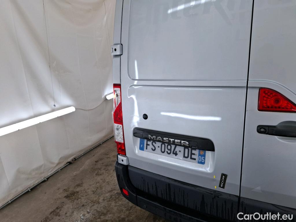  Renault  Master RENAULT  / 2014 / 4P / Fourgon tôlé &FG GCf Trac F3300 L2H2 dCi 110 Euro6 #19