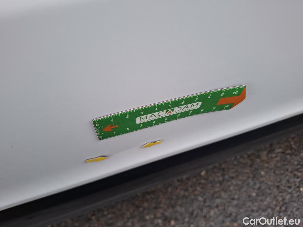  Renault  Trafic RENAULT  / 2019 / 4P / Fourgon tole NV FG GCF L1H2 1200 Energy dCi 145 #23