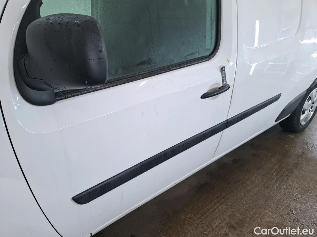  Renault  Kangoo  Express Maxi Extra (Série Spéciale) 1.5 dCi 110CV BVM6 E6 #1