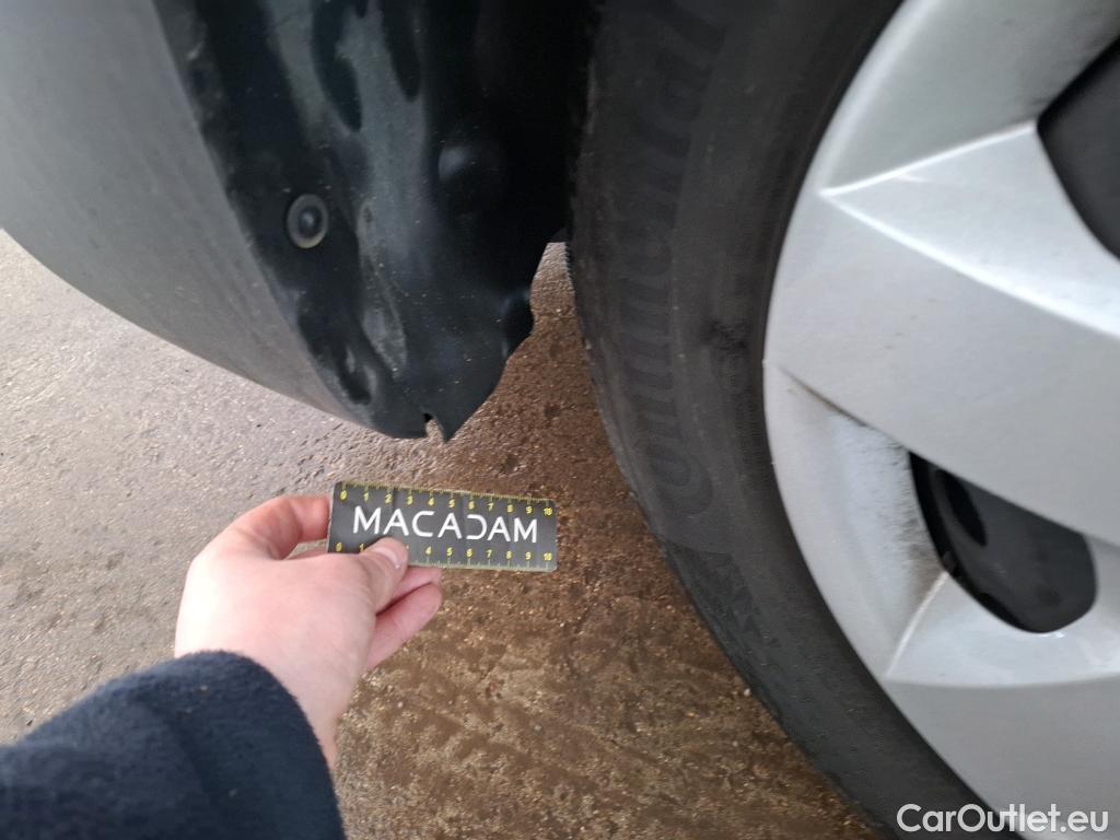  Renault  Kangoo  Express Maxi Extra (Série Spéciale) 1.5 dCi 110CV BVM6 E6 #9