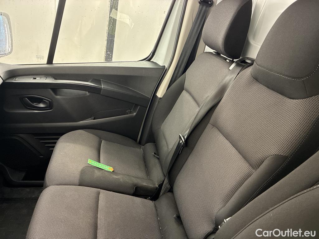  Renault  Trafic RENAULT  / 2021 / 4P / Fourgon tôlé FG GCF L2H1 3T Blue dCi 130 #11