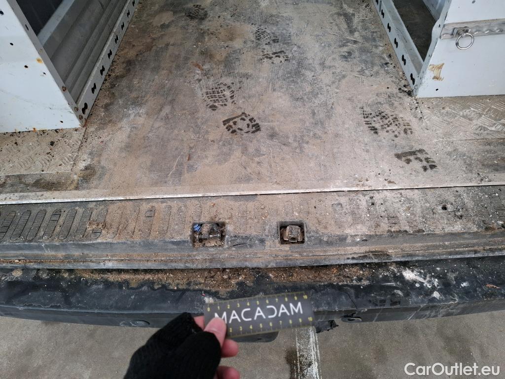  Renault  Master  Fourgon L2H2 3 5 Grand Confort dCi 135CV BVM6 E6dT #48