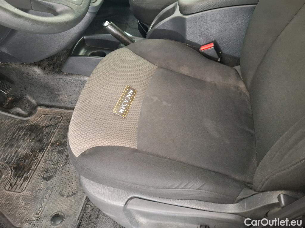  Renault  Kangoo  Express Maxi Extra (Série Spéciale) 1.5 dCi 110CV BVM6 E6 #24