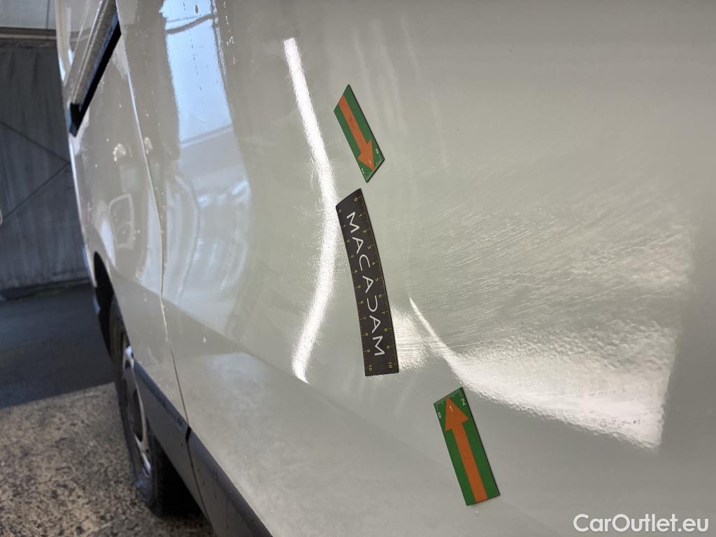  Renault  Trafic RENAULT  / 2021 / 4P / Fourgon tôlé FG GCF L2H1 3T Blue dCi 130 #9