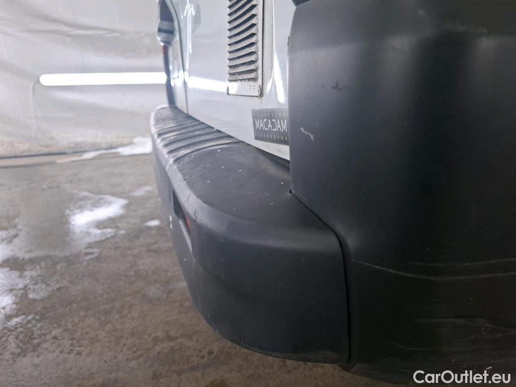  Renault  Trafic RENAULT  / 2019 / 4P / Fourgon tole FG GCF L1H1 1000 dCi 120 #9