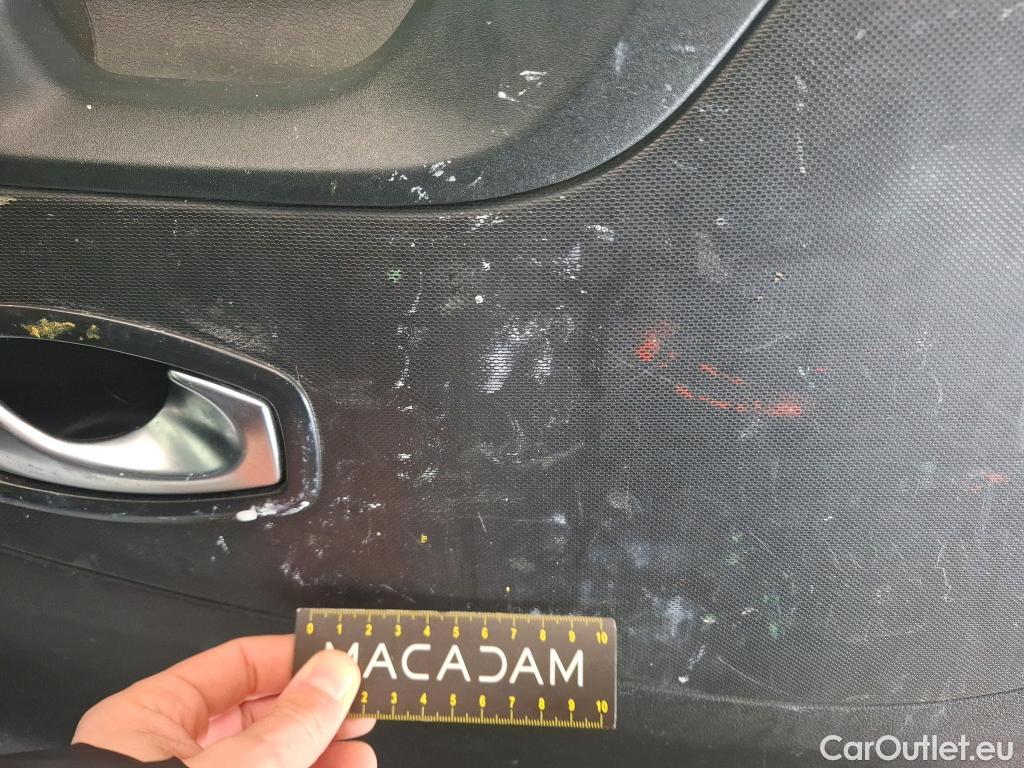  Renault  Trafic RENAULT  / 2019 / 4P / Fourgon tole FG GCF L1H1 1000 dCi 120 #23