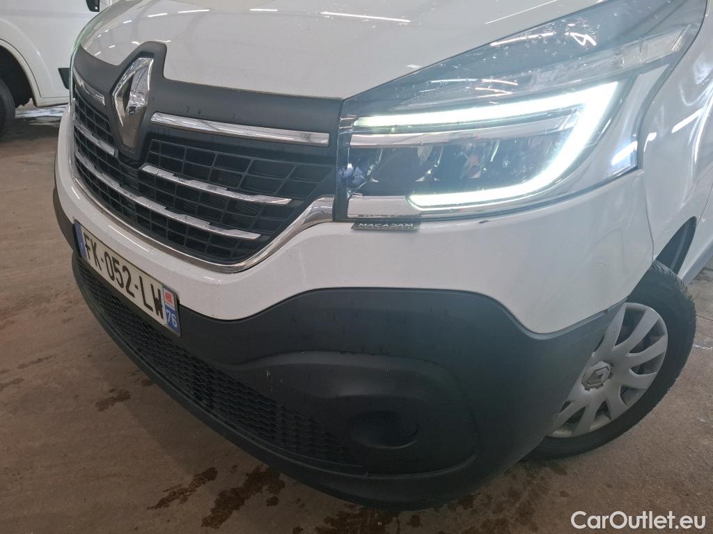  Renault  Trafic RENAULT  / 2019 / 4P / Fourgon tole FG GCF L1H1 1000 dCi 120 #14