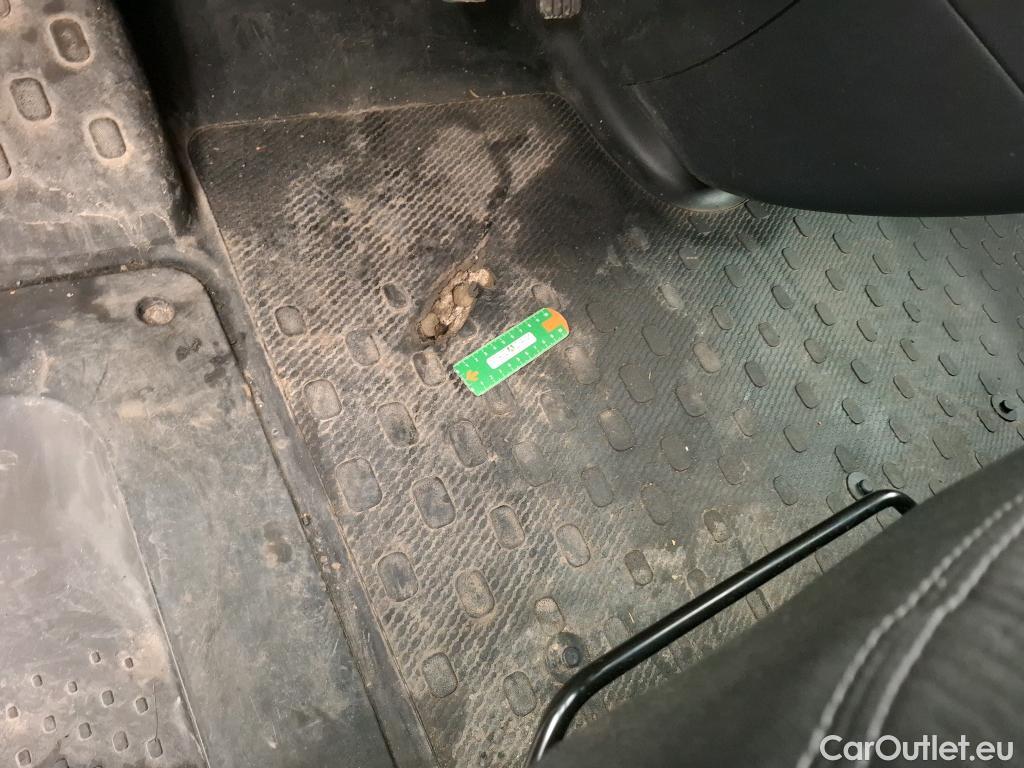  Renault  Trafic RENAULT  / 2019 / 4P / Fourgon tole FG GCF L1H1 1000 Energy dCi 145 EDC #13