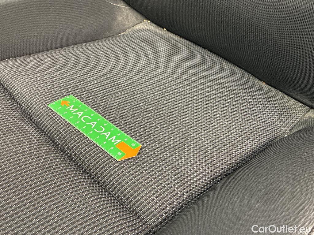  Renault  Trafic RENAULT  / 2021 / 4P / Fourgon tôlé FG GCF L2H1 3T Blue dCi 130 #14