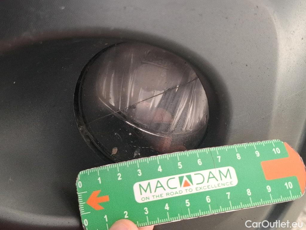  Renault  Trafic RENAULT  / 2019 / 4P / Fourgon tole FG GCF L1H1 1000 Energy dCi 145 EDC #8