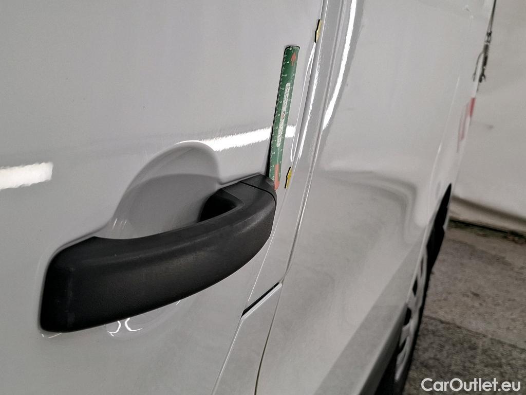  Renault  Trafic RENAULT  / 2019 / 4P / Fourgon tole FG GCF L1H1 1000 Energy dCi 145 EDC #6