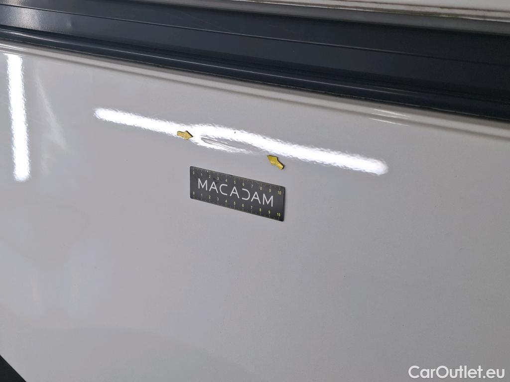  Renault  Trafic RENAULT  / 2019 / 4P / Fourgon tole FG GCF L1H1 1000 dCi 120 #2