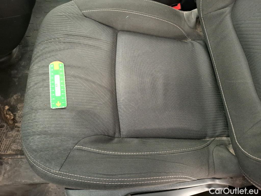  Renault  Trafic RENAULT  / 2019 / 4P / Fourgon tole FG GCF L1H1 1000 Energy dCi 145 EDC #3