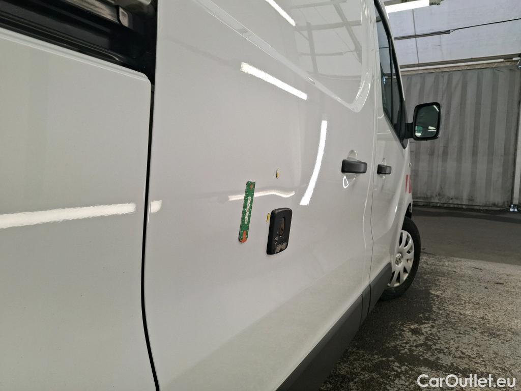  Renault  Trafic RENAULT  / 2019 / 4P / Fourgon tole FG GCF L1H1 1000 Energy dCi 145 EDC #21