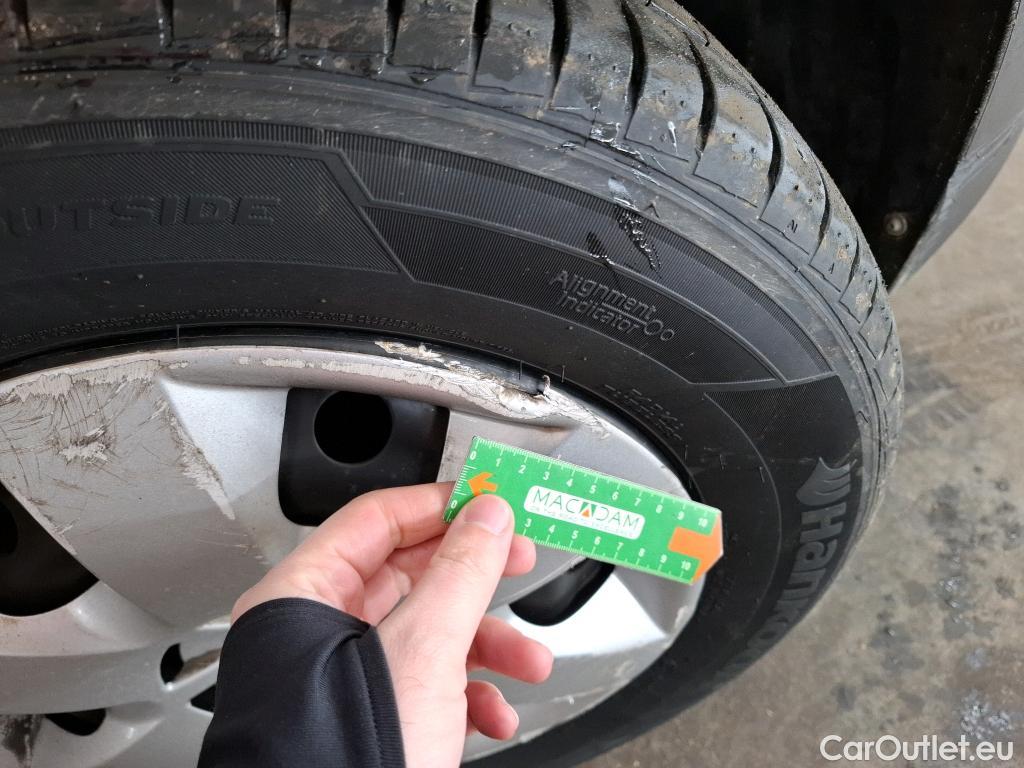  Renault  Kangoo  II Express Maxi Extra (Série Spéciale) 1.5 dCi 95CV BVM6 E6dT #23