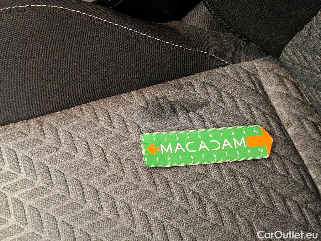  Renault  Clio RENAULT  / 2023 / 5P / Berline / VU Evolution réversible Blue dCi 100 #9