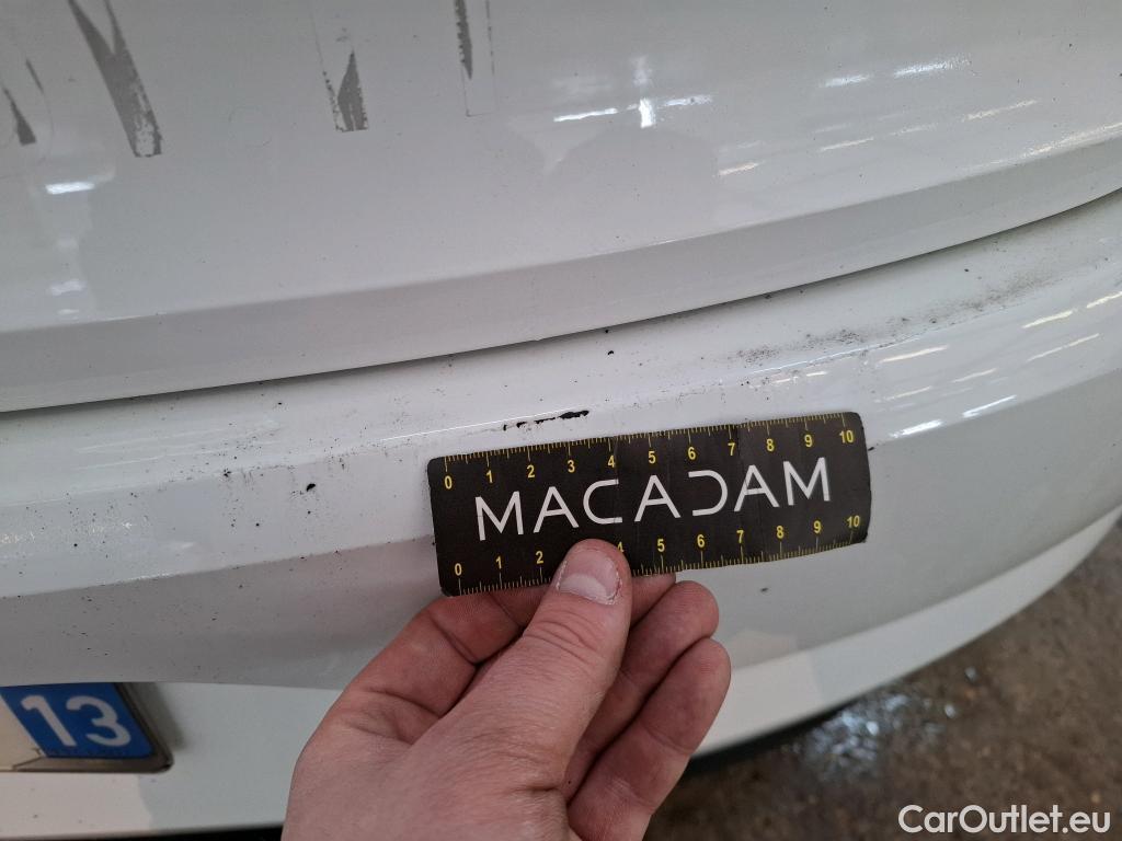  Renault  Megane  IV Berline 5pt. Société Air Nav 1.5 dCi 90CV BVM6 E6 #27