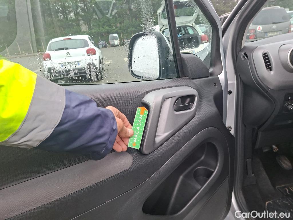  Peugeot  Partner  Tepee Active 1.6 HDi 100CV BVM5 E6 / RAMPE TPMR #26