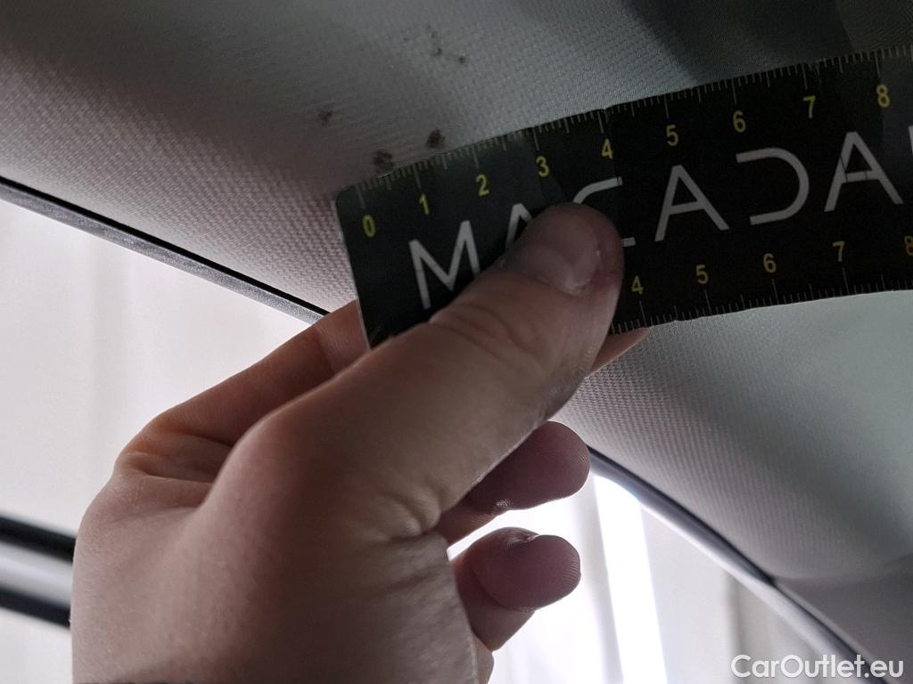  Renault  Megane  IV Berline 5pt. Société Air Nav 1.5 dCi 90CV BVM6 E6 #16