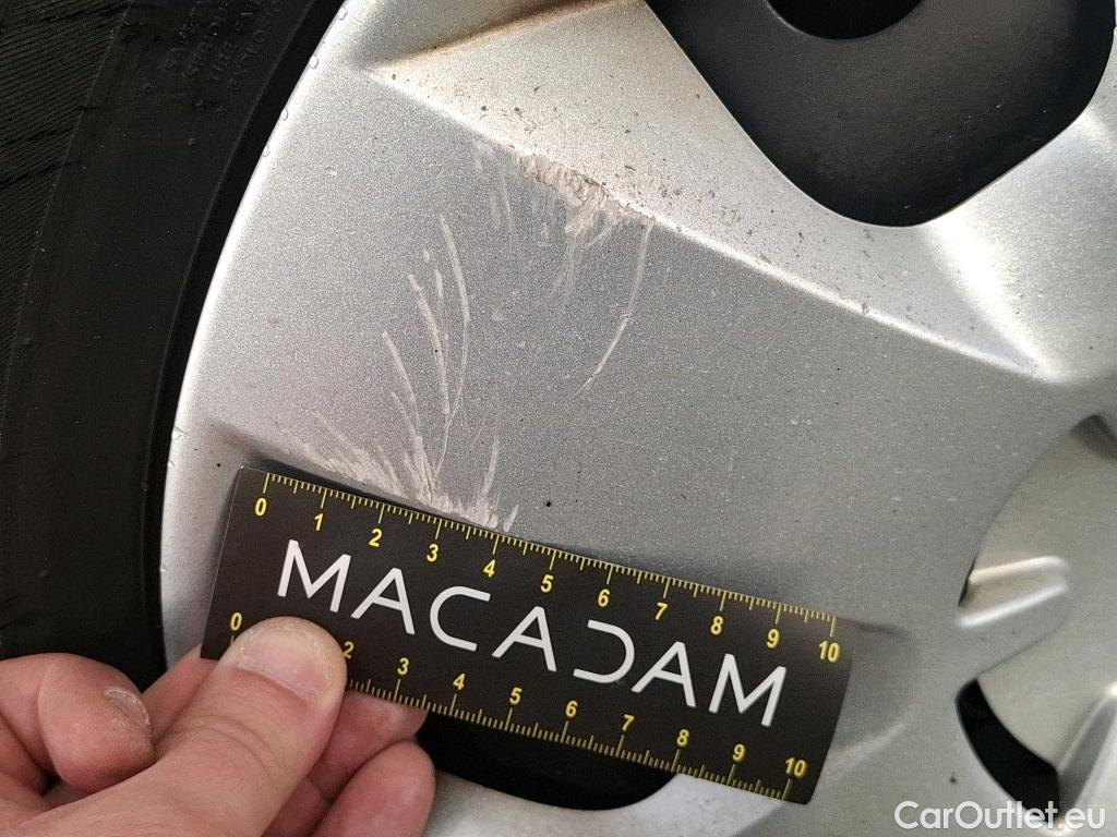  Renault  Kangoo  II Express Maxi Extra (Série Spéciale) 1.5 dCi 95CV BVM6 E6dT #84