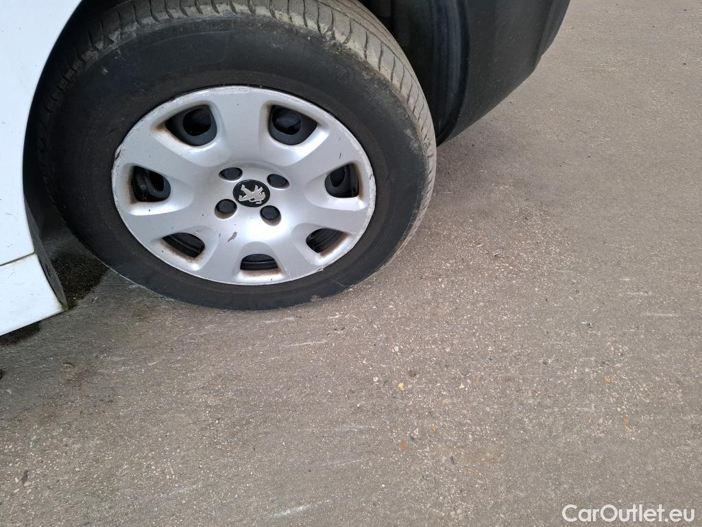  Peugeot  Partner  L1 Premium Pack 1.6 HDi 75CV BVM5 E6 #29