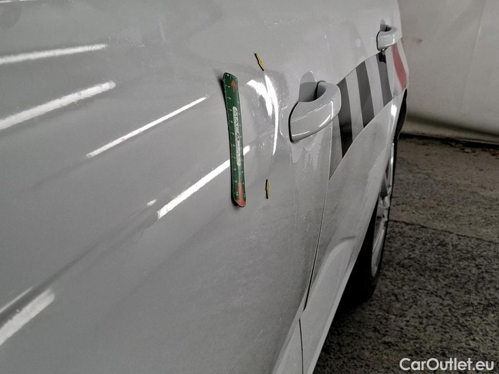  Renault  Megane RENAULT Mégane Société / 2020 / 5P / Berline Air Nav réversible Blue dCi 115 - 21N #2