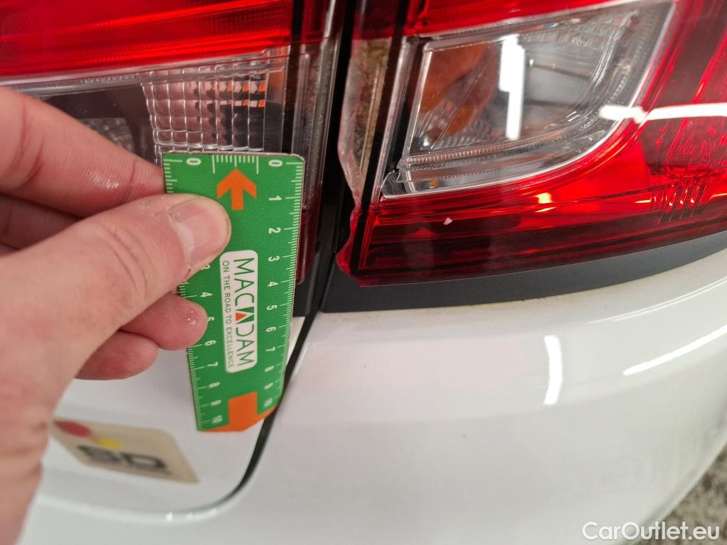  Renault  Clio RENAULT  Société VU 5p Berline Air dCi 75 - 18 #10