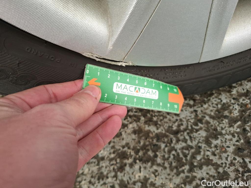  Renault  Clio RENAULT  Société VU 5p Berline Air dCi 75 - 18 #20